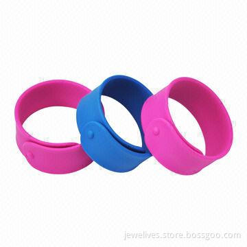 Silicone wristbands